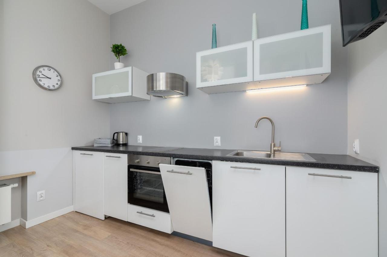 Central Planty Park Apartment Lobzowska By Noclegi Renters Cracovia Exterior foto